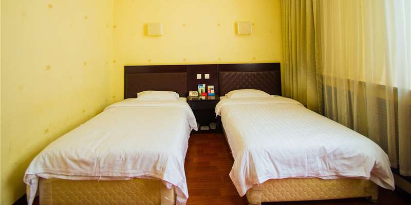 room_4e70cb61-7b3b-4a6a-b533-1e171e7fb438.jpg