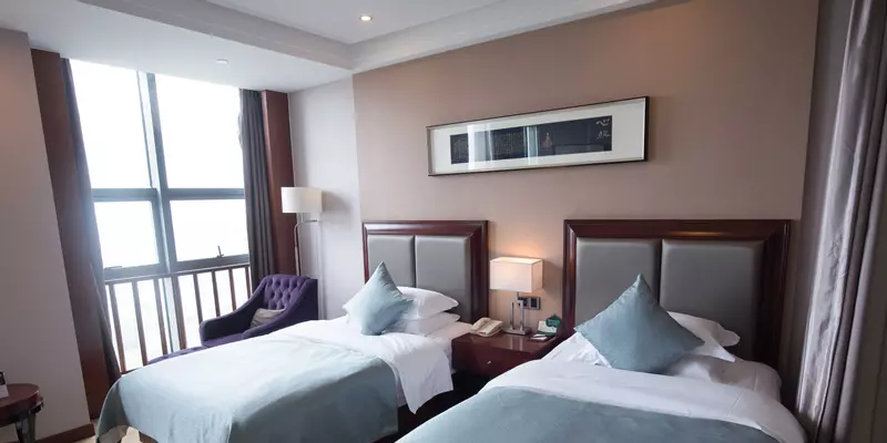 room_bb9f92ac-e130-4272-a2e4-00cc450cd86f.jpg