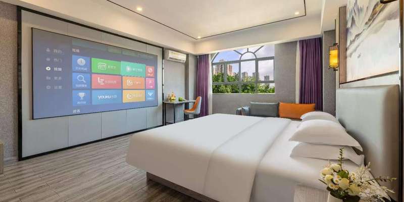 room_03e8d46b-a2b4-4f89-9ec4-cb7945b2345a.jpg
