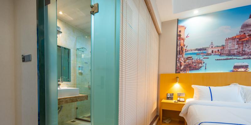 room_75fe3388-fd17-4900-b3db-0ab05ab4ec17.jpg