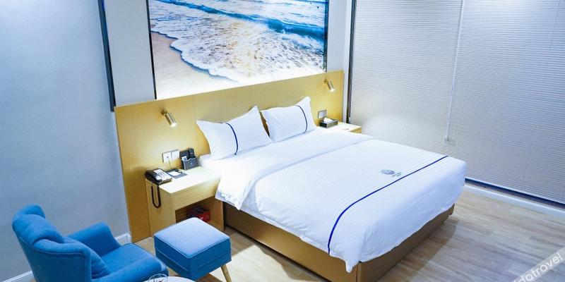 room_7ffffc5d-c2d5-48f2-89fd-38181cd57f51.jpg