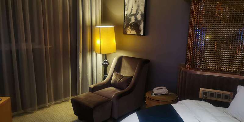 room_e2f081d2-16ae-46ed-bdd4-e23eb45aff54.jpg