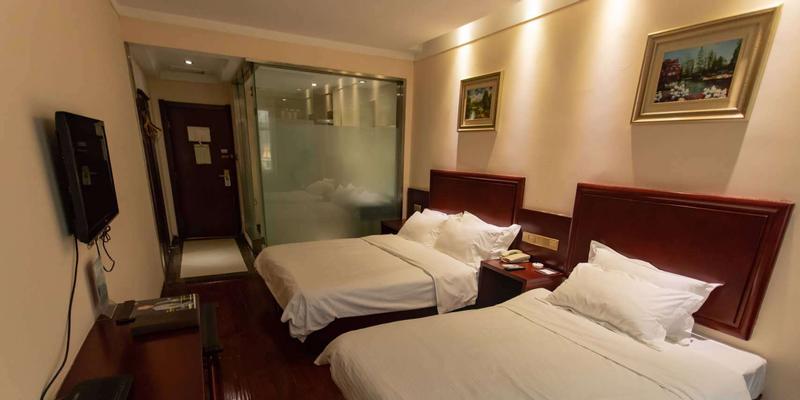 room_4c21d66c-4bf8-48eb-8d8b-b92f070d0134.jpg