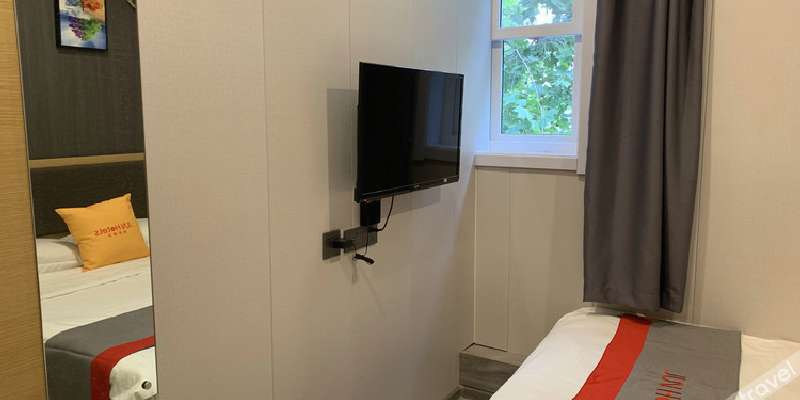 room_bfcff332-e4b0-42bd-bba0-8d55733fea78.jpg