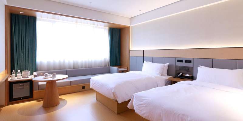 room_d89e9be8-b35c-45da-9c65-bc5457e79ecc.jpg