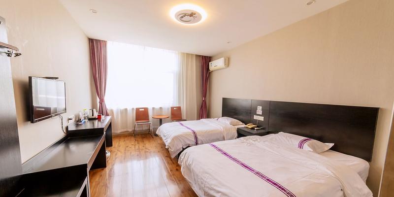 room_67d0ed43-cb13-4d4f-a79b-077989d4b92b.jpg
