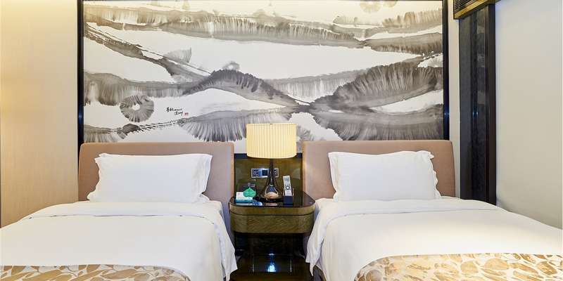 room_4d9a6b14-2ba5-4e53-967d-eeccad5e2517.jpg