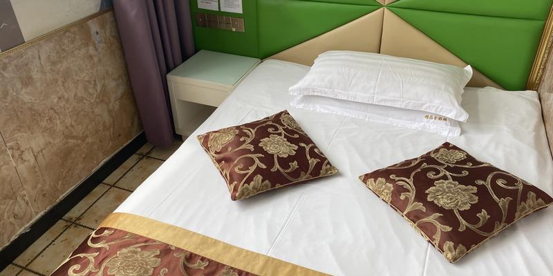 room_458cdd57-ff11-46a7-968f-cd929fa4ed9e.jpg