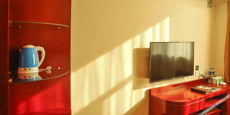 room_d08d258c-5cca-44c0-bddc-89ca3bd30e7e.jpg