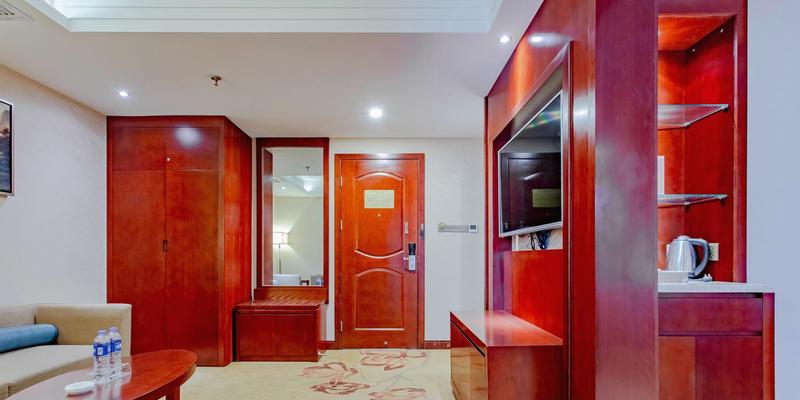 room_dbaf960e-e34a-4b23-9cef-f55a866503fb.jpg