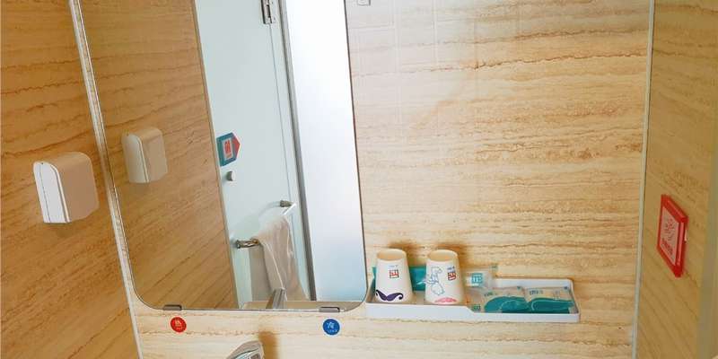 room_c68dfbbf-9339-4f42-b102-30fadb916c95.jpg