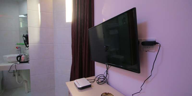 room_b4c2f1c8-0a00-44df-94a4-9e24eab145a4.jpg