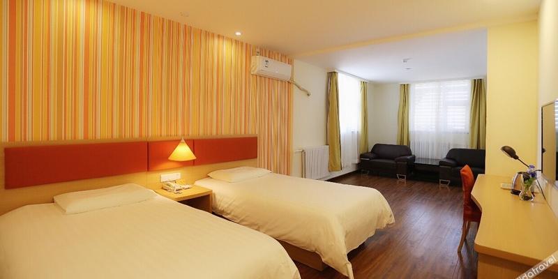 room_93a4c91c-3d94-48e9-a97a-7ab00ba03d3a.jpg