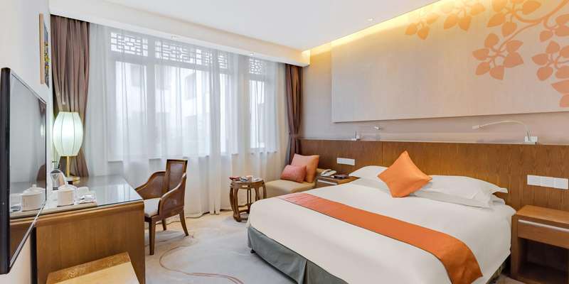 room_8f93ea50-b312-4e04-b3de-1fc0e2092019.jpg