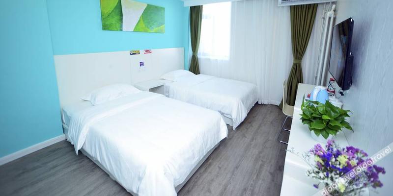 room_98fabe45-7b81-443f-907a-b94e7b4606de.jpg