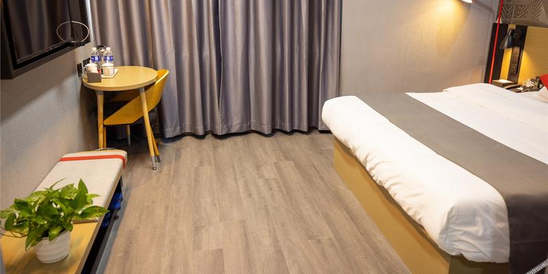 room_710e6eaa-d2cd-4908-9a62-b4745c7446d3.jpg
