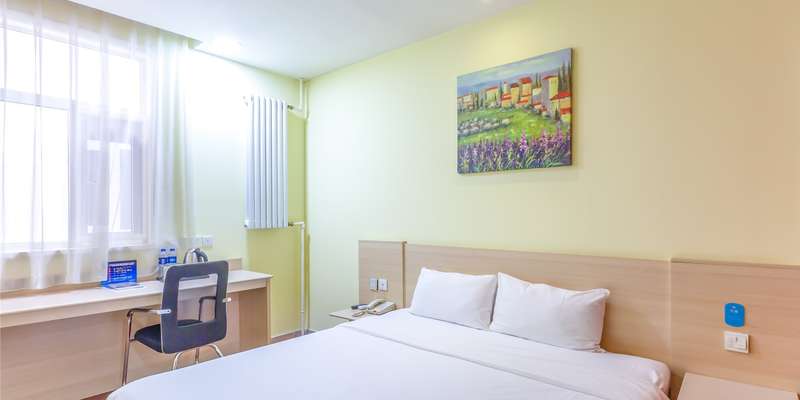 room_1ebb43ac-333a-42c3-a450-460e57fc3384.jpg