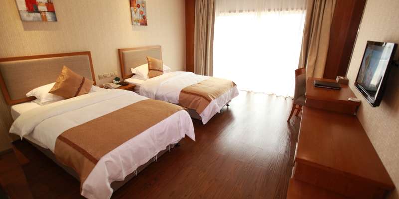 room_d77f85b2-479e-4729-9ae7-2f5cdbf423be.jpg