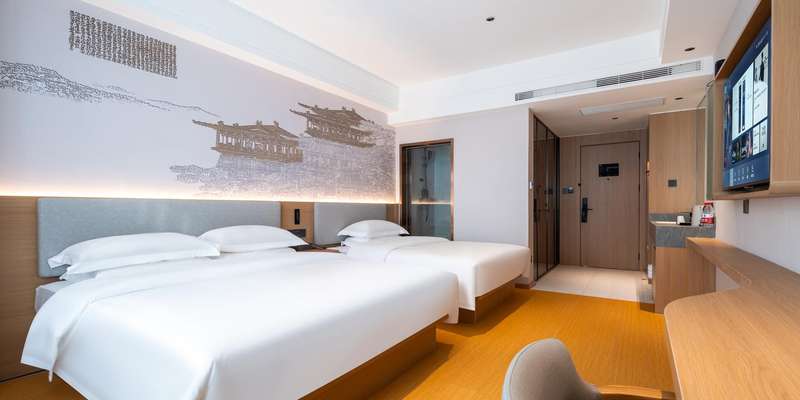 room_a3a4fcfc-343f-4112-af5b-192e5cf41baf.jpg
