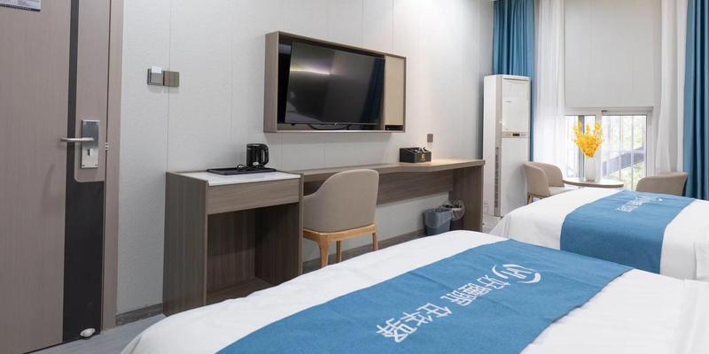room_5b4225fd-1b53-4e23-8f85-e37f458107b4.jpg