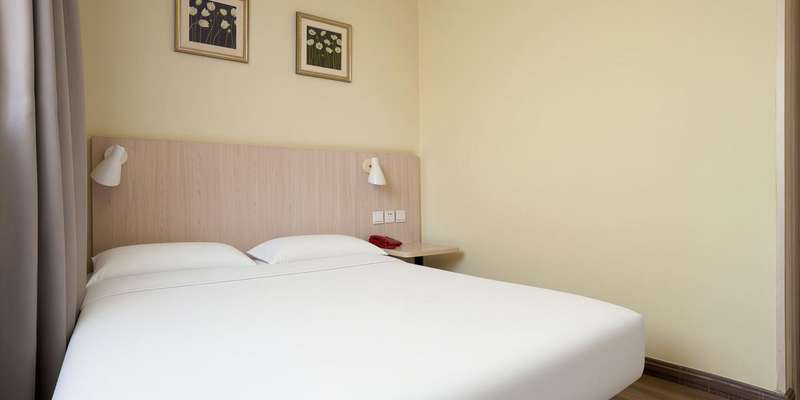 room_eb357bc3-21cd-43c3-9d8e-921f0acccc11.jpg
