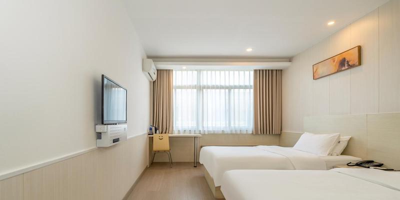 room_bcb30744-a869-4765-9b71-5554ce2f51f3.jpg