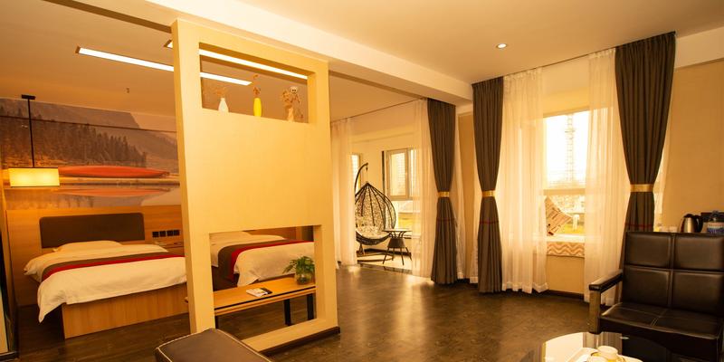 room_7ec929a7-9d41-4e41-83bb-eed0cee3bb02.jpg