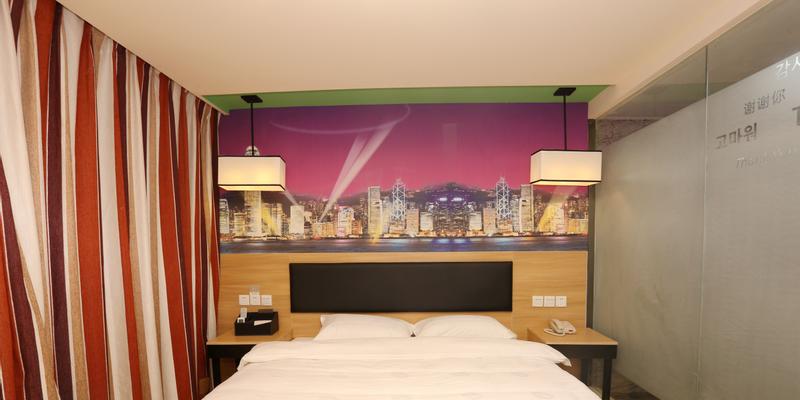 room_e09ea2d8-46d7-4870-9243-5edf41a172a0.jpg