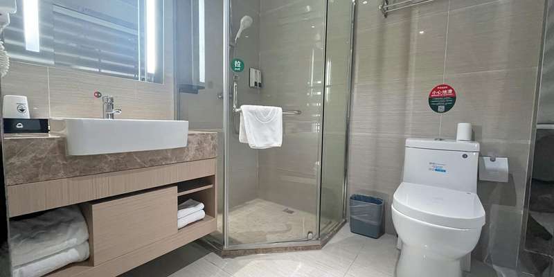 room_4cd39f34-8d56-4610-80b3-ef16cff1651c.jpg