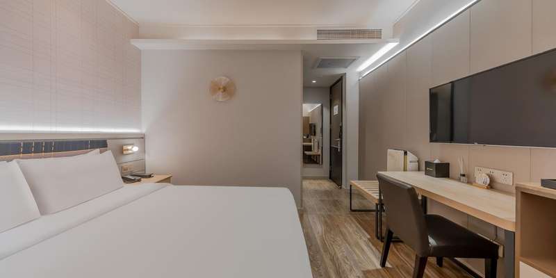 room_713b1a83-4c73-446a-a857-63e8c5b7b6aa.jpg