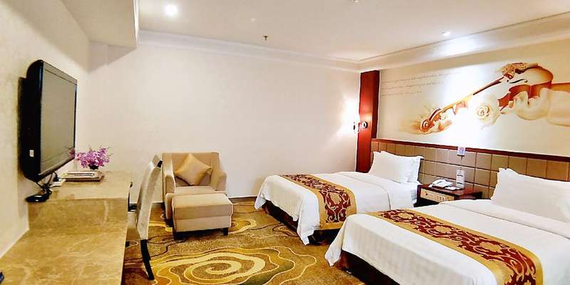 room_fbbfb865-7ab0-4911-9640-b63291e64705.jpg