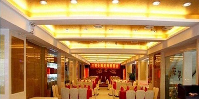 room_a236365d-e630-42f4-b3b3-bd2c47bb1dc0.jpg