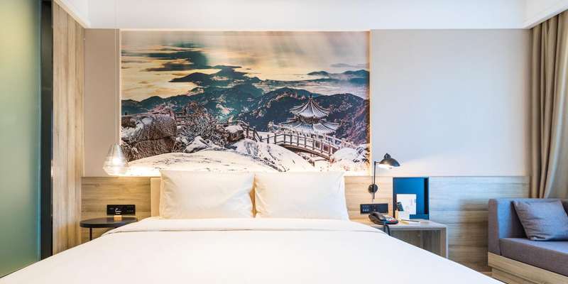 room_7353825e-e416-4269-b50f-de6fb0f9e666.jpg