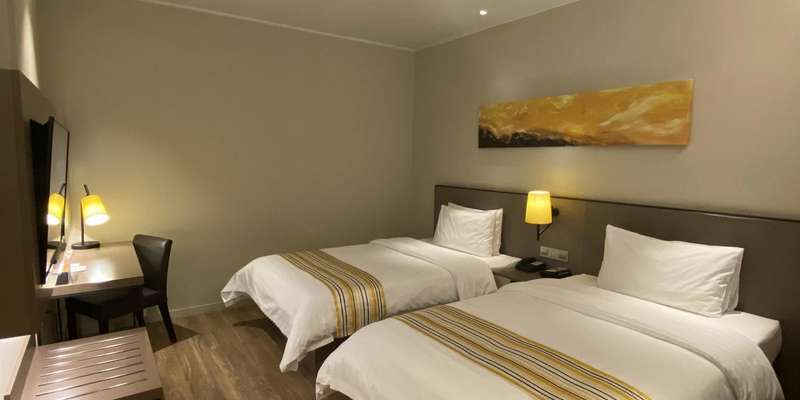room_076d87fa-e574-4ea2-a67a-810cf13e27af.jpg