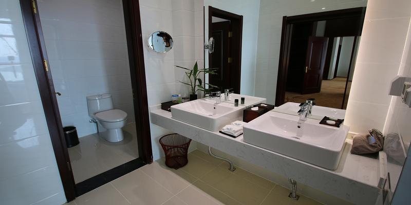 room_cf376d69-b2f7-4d79-a4e6-4fd80b962ed2.jpg