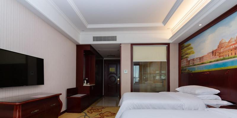 room_a7c215ed-7ae6-410d-a1d8-4b11319ceddd.jpg
