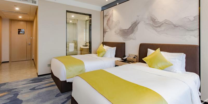room_164db4ed-bf08-4a50-a1a7-9e70a4b53165.jpg