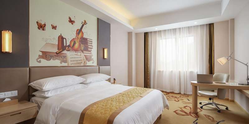 room_39f6cd03-85de-4c5e-804a-8ed63e6d022b.jpg