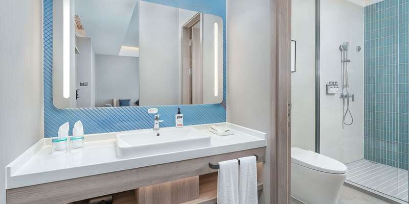 room_8106b3ca-f384-4815-8dc5-cfeebd61627a.jpg