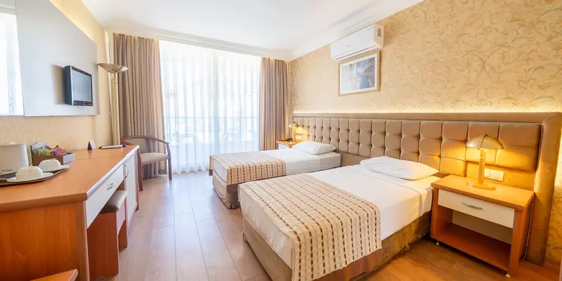 room_ad5d7a8f-5ec1-43e7-b3f0-07aa59dbfaed