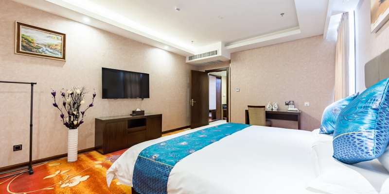 room_9992ab03-885b-46bc-aa2c-ab524ae74ca6.jpg