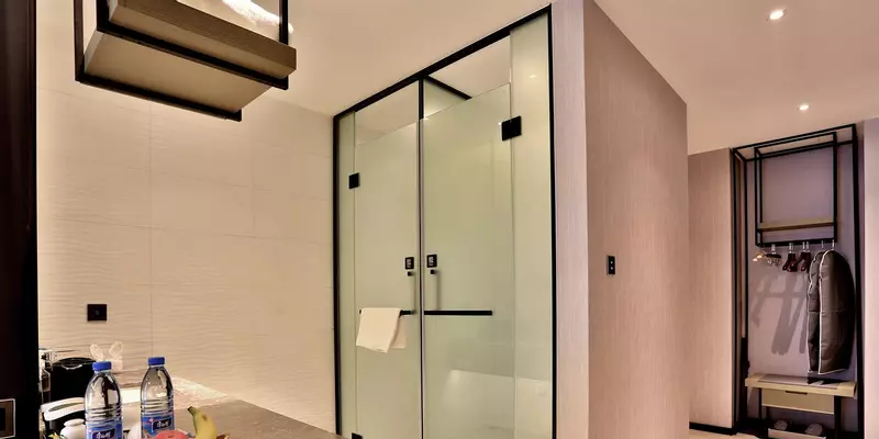 room_027e0b31-e7e9-4e14-8e57-3b7e96475fd8.jpg
