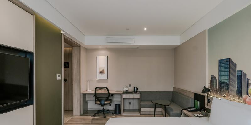 room_db8dafac-7b4c-45d7-867b-b3d66072e61f.jpg