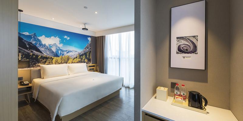 room_003fc005-d44e-4af2-924e-21cb69e20c95.jpg