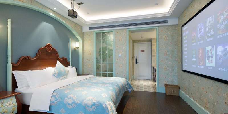 room_eb75ada9-bafa-4a67-b440-c1dc5fceedb3.jpg