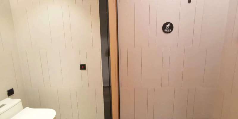 room_c599b0f0-5005-43ec-8c3e-500cf6ad412c.jpg