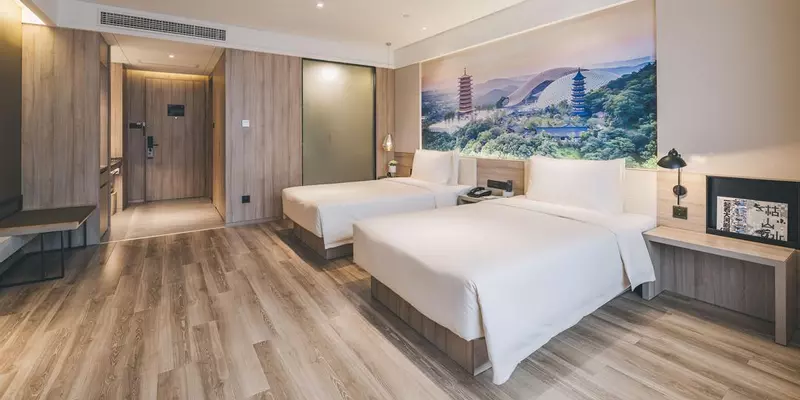 room_43ee42d0-a56e-4662-970c-aafb4629463e.jpg