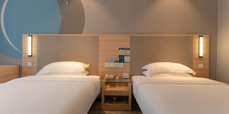 room_8bd2e027-ea5e-4692-96b0-9f404524a071.jpg