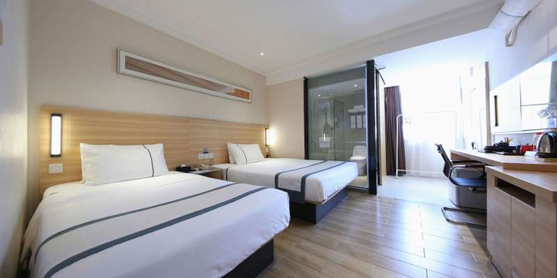 room_da55210a-8f4e-4ed8-b3c2-7b59b49cdee0.jpg
