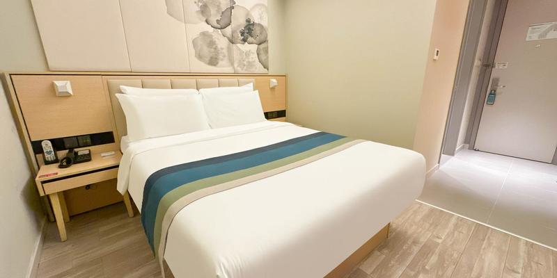 room_89142356-ef63-4984-8c9f-8ff9f51d1462.jpg